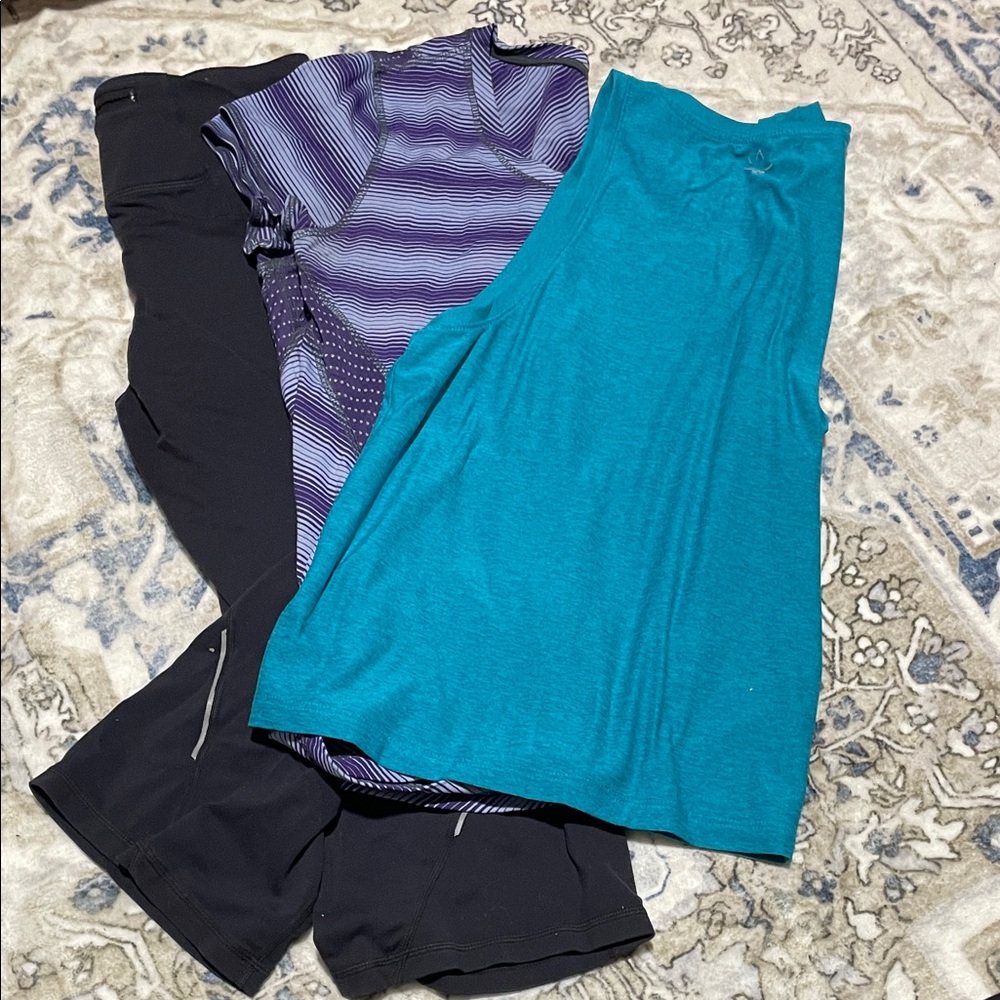 Women’s Size Small Athletic Summer Bundle